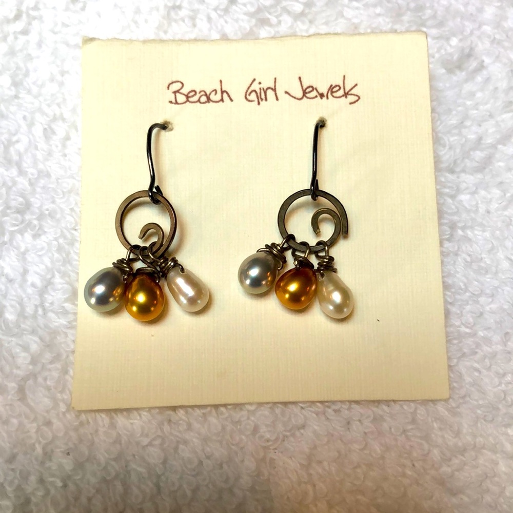 Pearl earrings